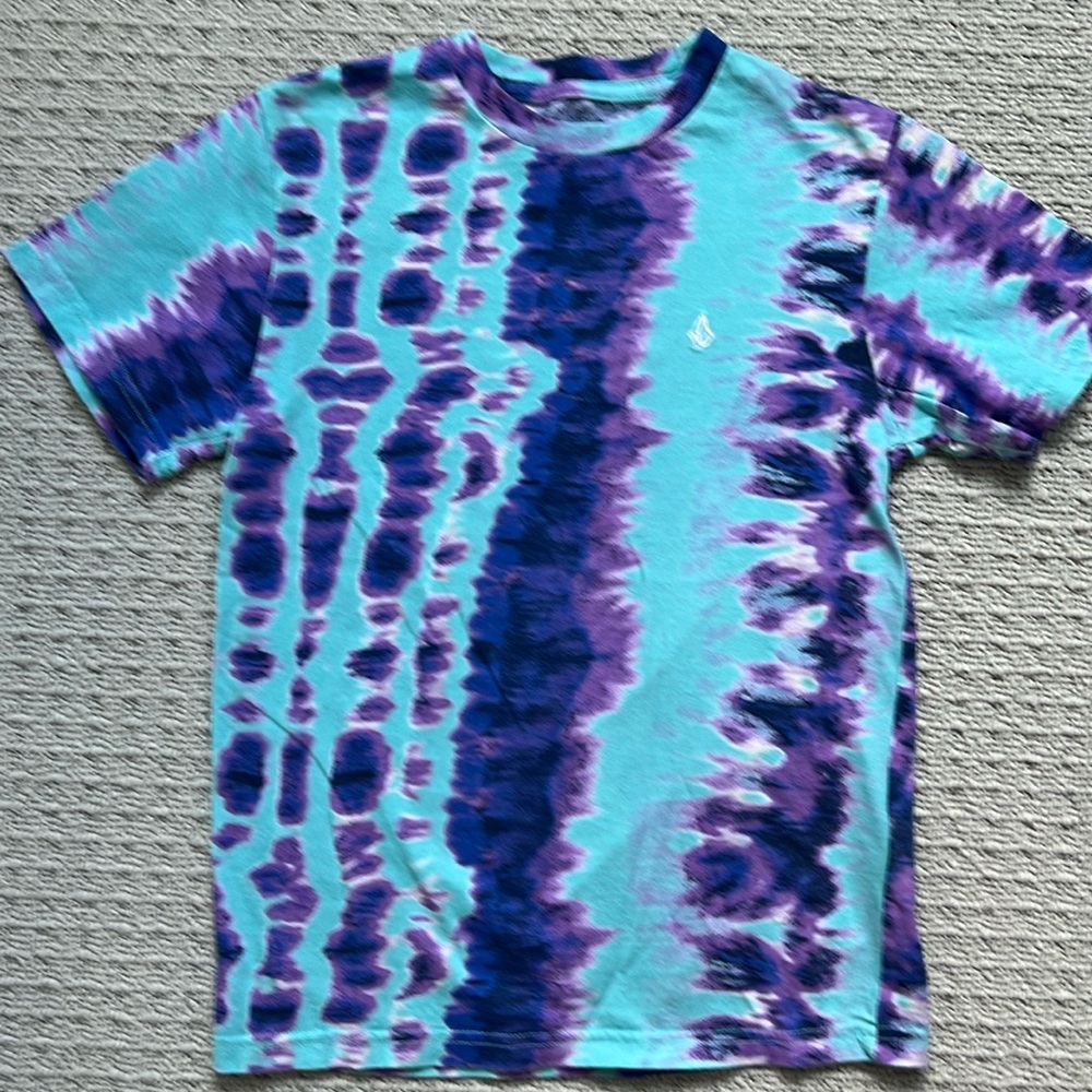 Good condition Volcom T Shirt Tie Dye